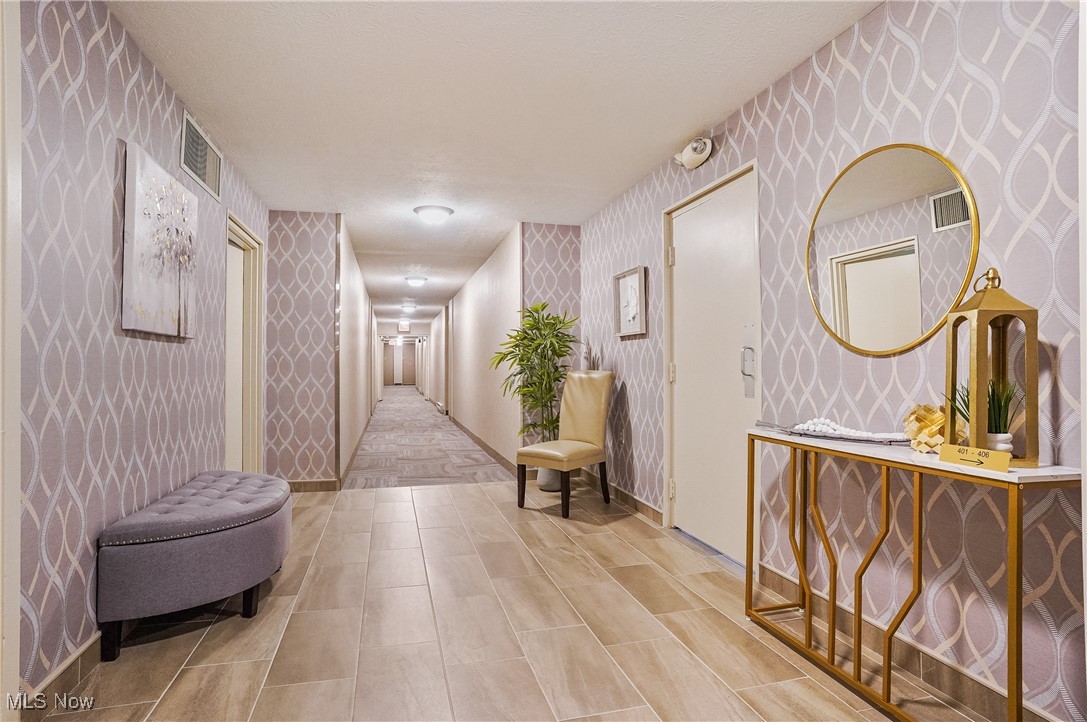 Silver Lake Towers Condo - Residential