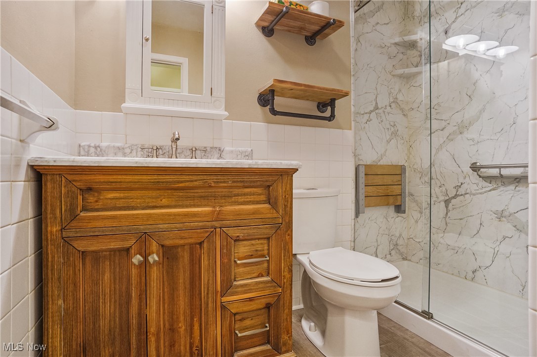 Silver Lake Towers Condo - Residential