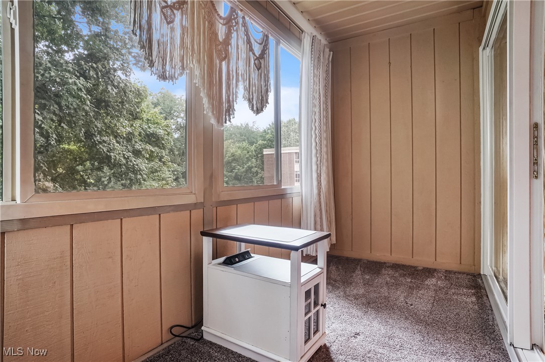 Silver Lake Towers Condo - Residential