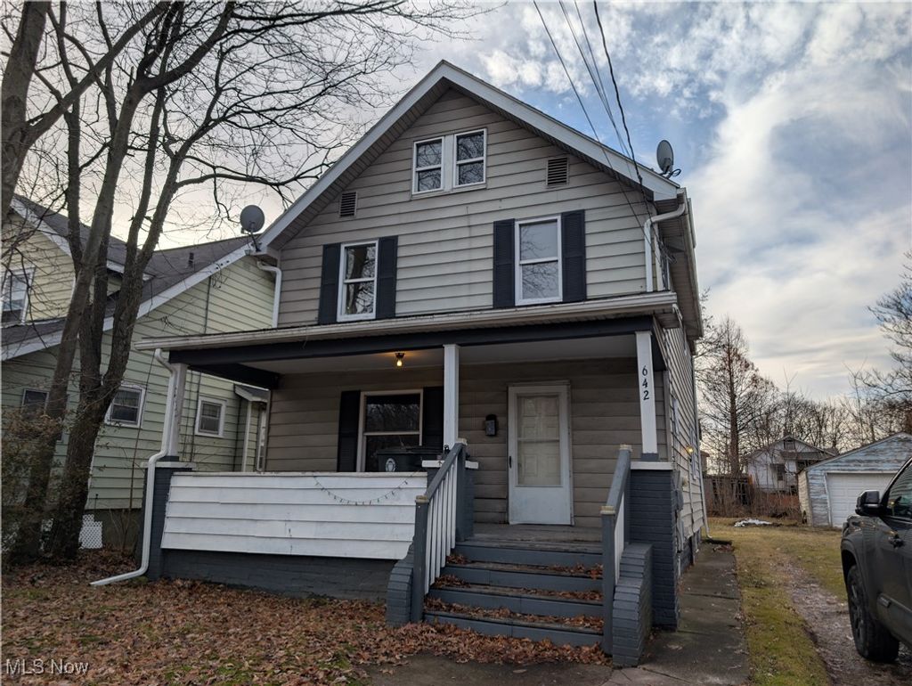 Photo of 642 Gridley Avenue, Akron, OH 44306 (MLS # 5181154)