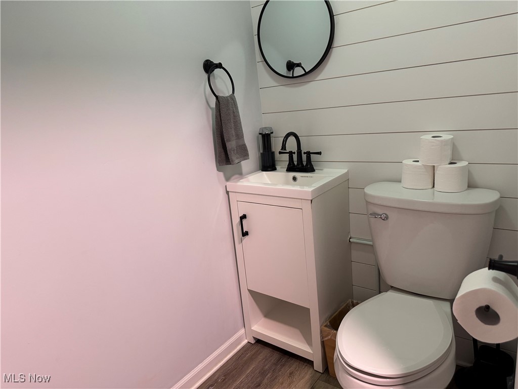 Hills & Dales Estates - Residential Lease