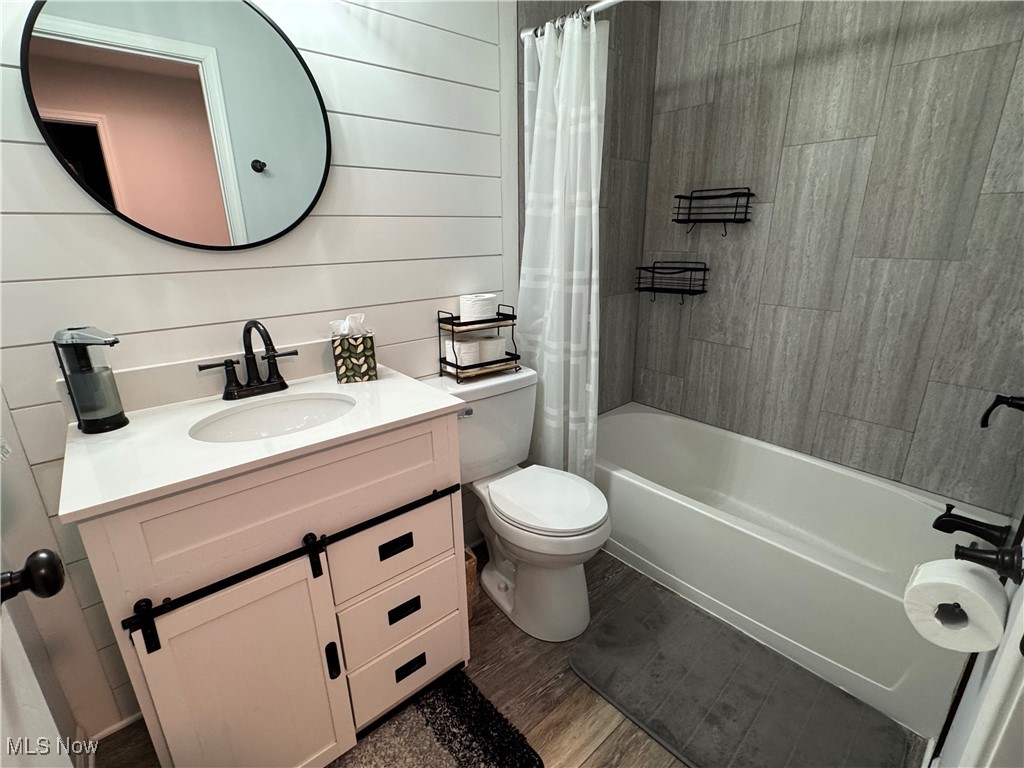 Hills & Dales Estates - Residential Lease