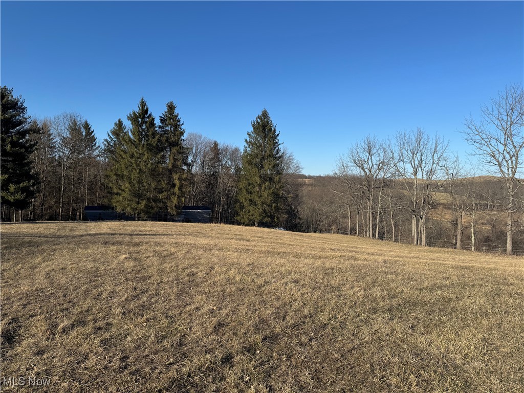 2461 Peters Creek Road, Cambridge, Ohio image 9
