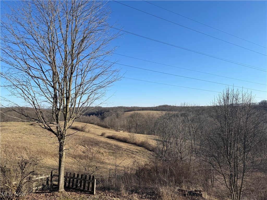 2461 Peters Creek Road, Cambridge, Ohio image 8
