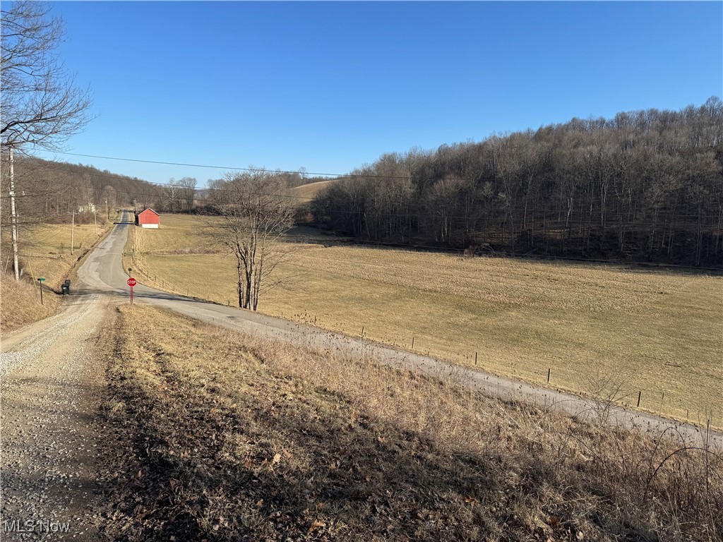 2461 Peters Creek Road, Cambridge, Ohio image 17