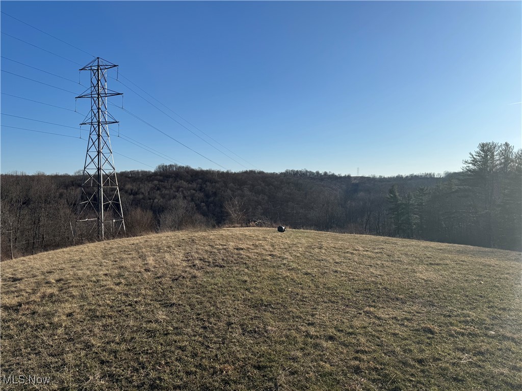 2461 Peters Creek Road, Cambridge, Ohio image 11