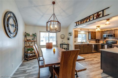 Tiny photo for 5651 Grafton Road, Valley City, OH 44280 (MLS # 5188180)