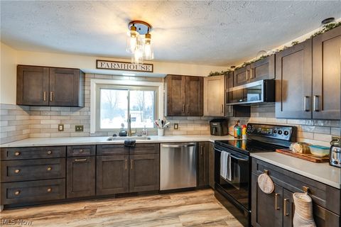 Tiny photo for 5651 Grafton Road, Valley City, OH 44280 (MLS # 5188180)