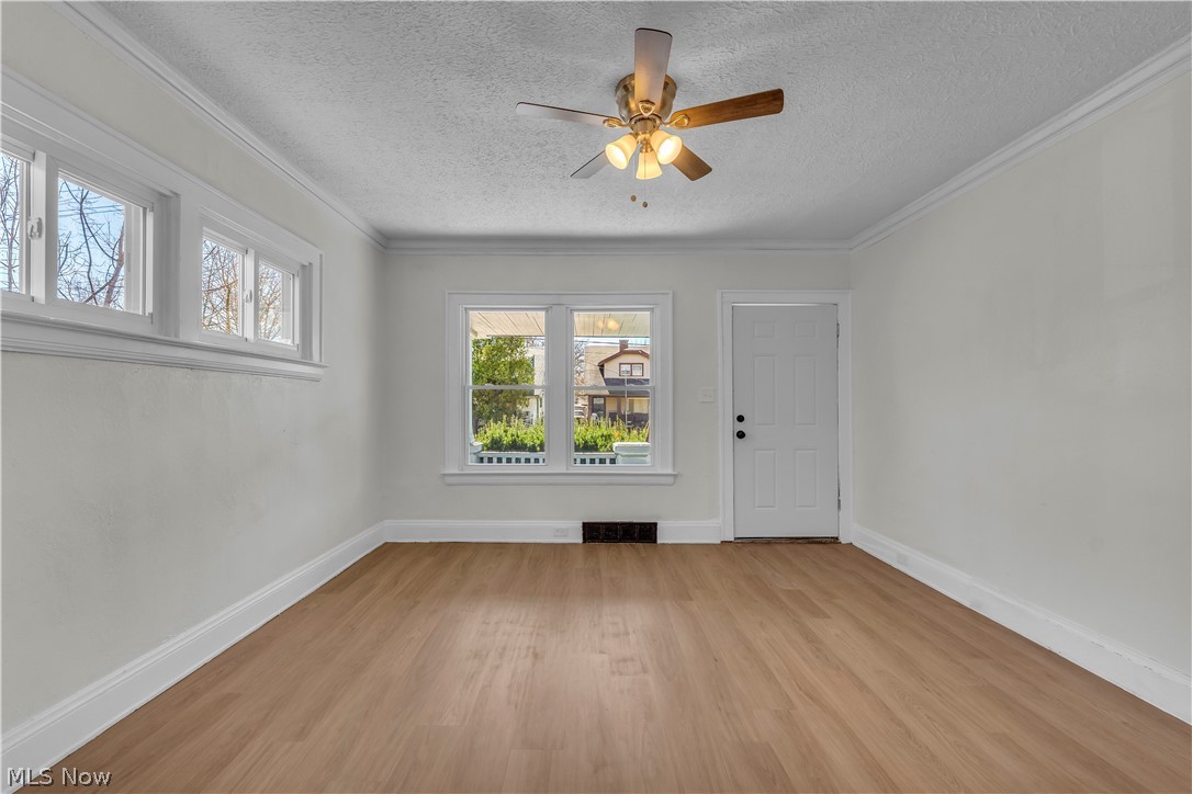 12905 Watterson Avenue