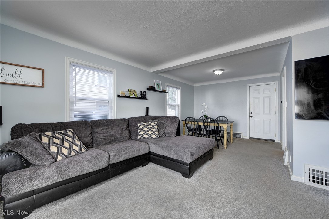 12424 Willard Avenue, Garfield Heights, Ohio image 7