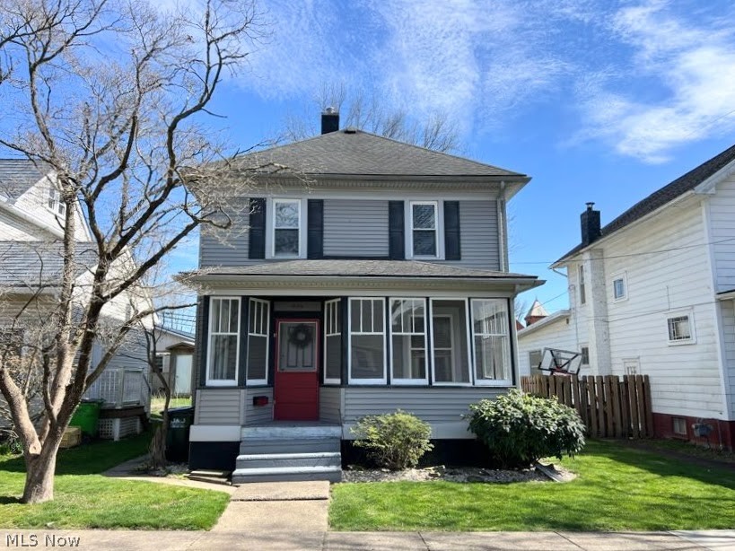 Welcome home to 232 Butler Avenue. This cozy 3 bedroom home is full of potential and ready for its new owner. The screened in front porch and huge back deck are perfect for relaxing or having fun with friends. Even better is the fenced in back yard and one car garage that add to your convenience. This cozy home is in the heart of Carrollton and full of opportunities and ready for you to add your personal touches. Auditor shows 4 bedrooms, but the Seller indicates 3 bedrooms.