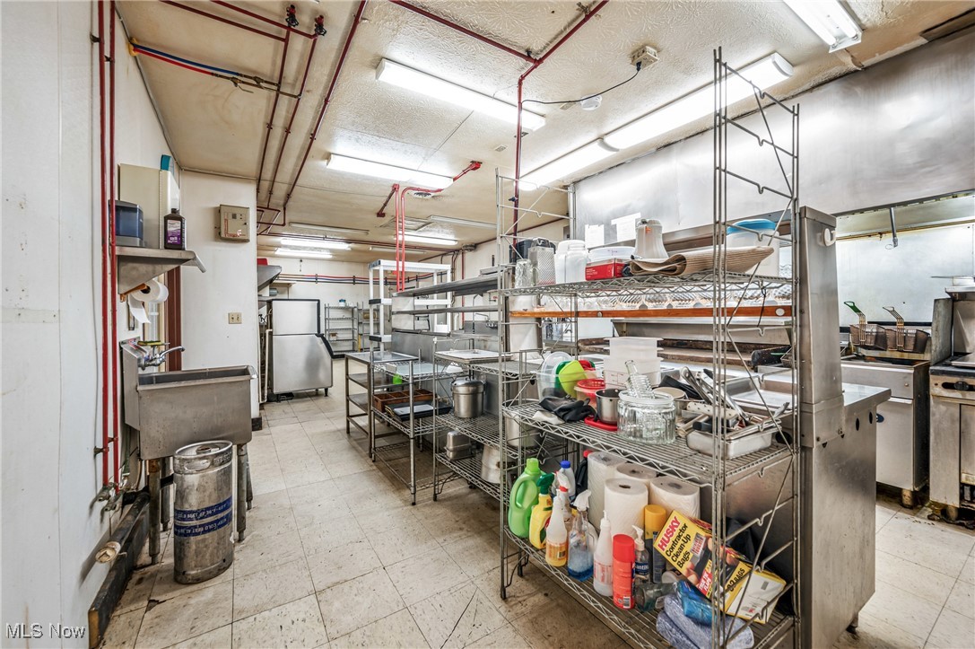 Leetonia, Ohio 44431, United States, ,Commercial,Active,30076