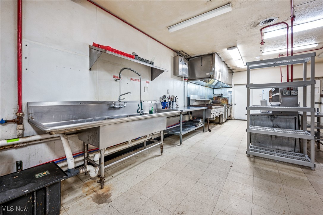 Leetonia, Ohio 44431, United States, ,Commercial,Active,30076