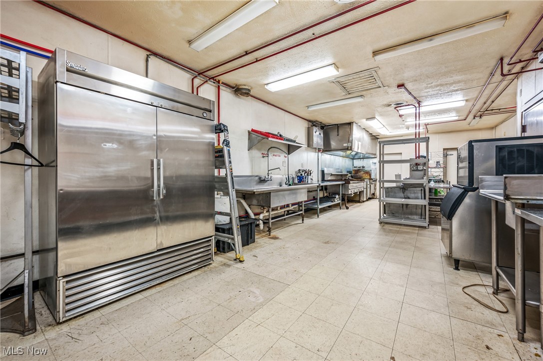 Leetonia, Ohio 44431, United States, ,Commercial,Active,30076