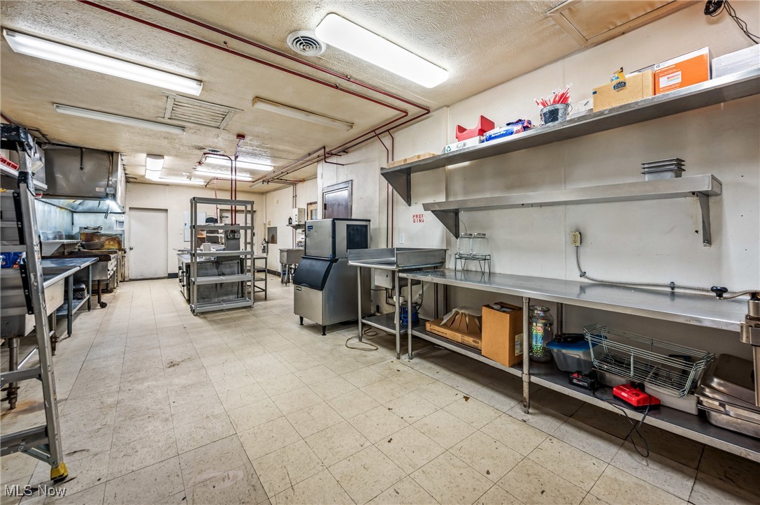 Leetonia, Ohio 44431, United States, ,Commercial,Active,30076