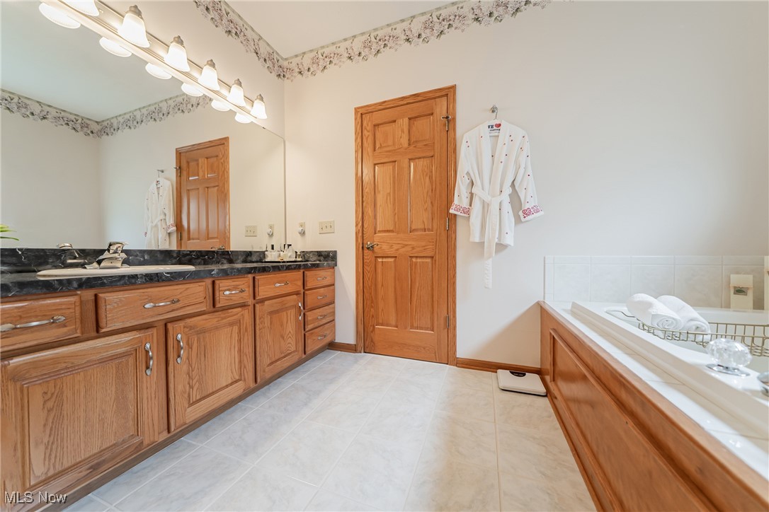 9388 Scottsdale Drive, Broadview Heights, Ohio image 23