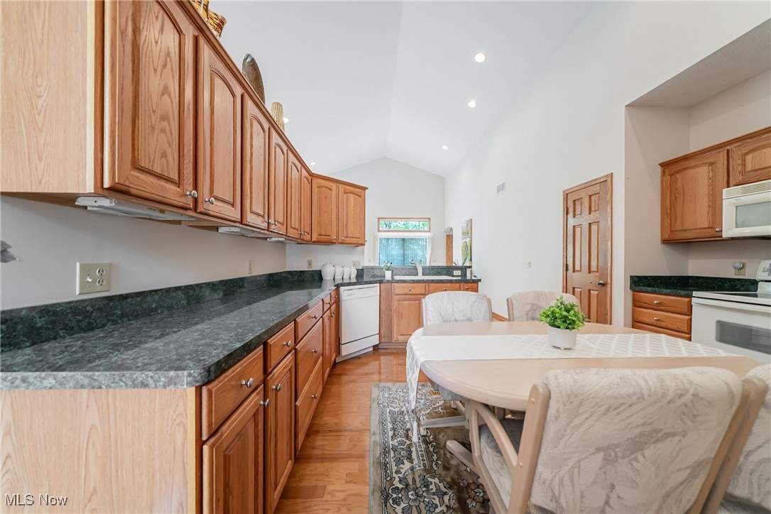 9388 Scottsdale Drive, Broadview Heights, Ohio image 15