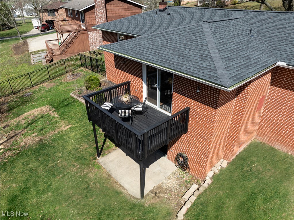 430 Springbrook Drive, New Philadelphia, Ohio image 9