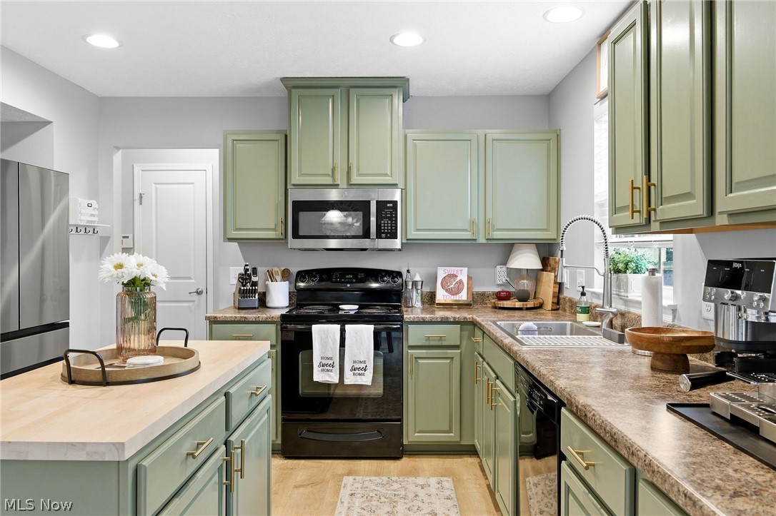 Meadow Lakes Sub - Residential