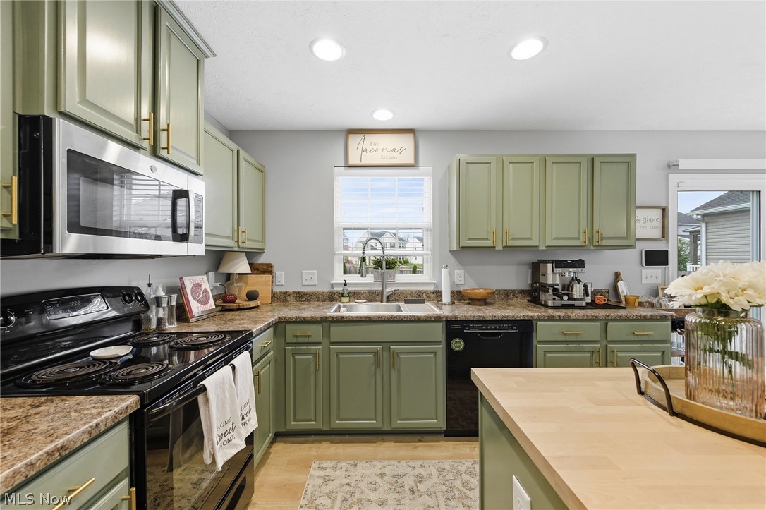 Meadow Lakes Sub - Residential