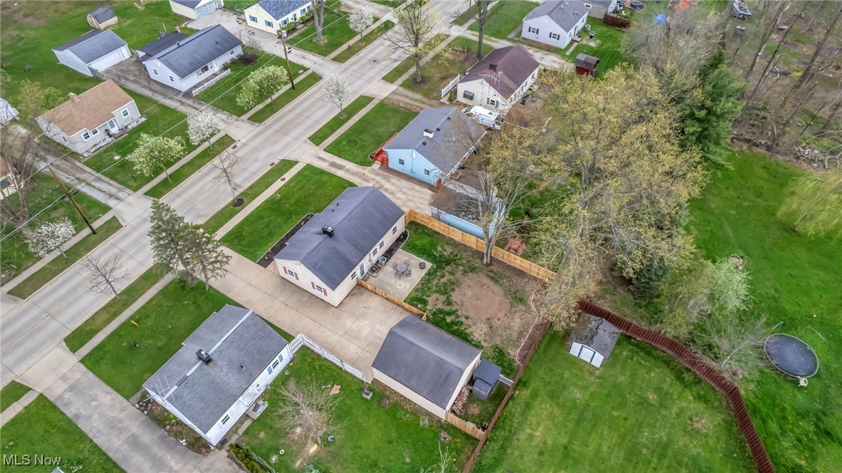 937 Oak Street, Medina, Ohio image 34