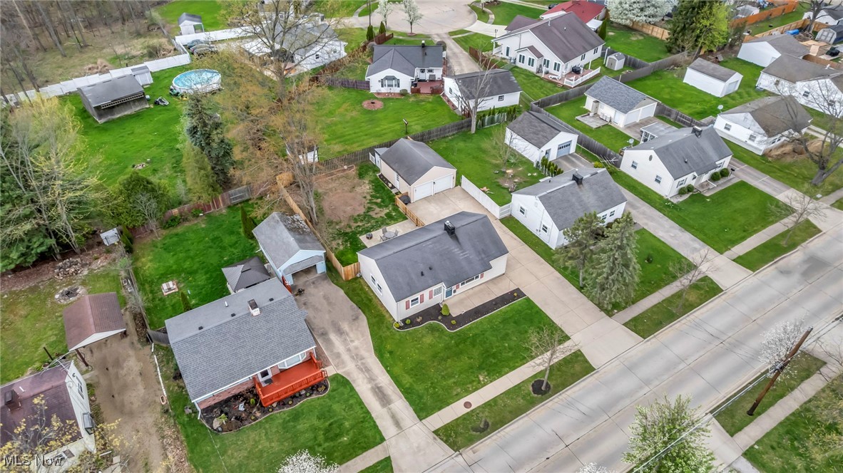 937 Oak Street, Medina, Ohio image 31