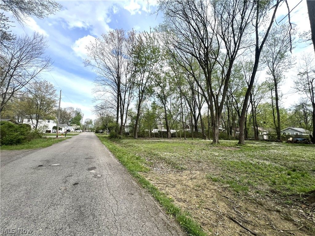Photo of Afton Avenue, Lake Milton, OH 44429 (MLS # 5205384)