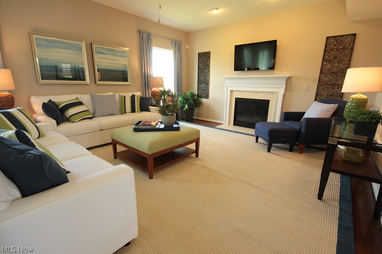 Tiberon Trace - Residential