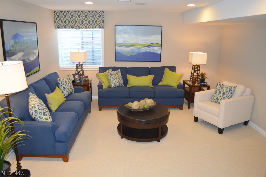 Tiberon Trace - Residential