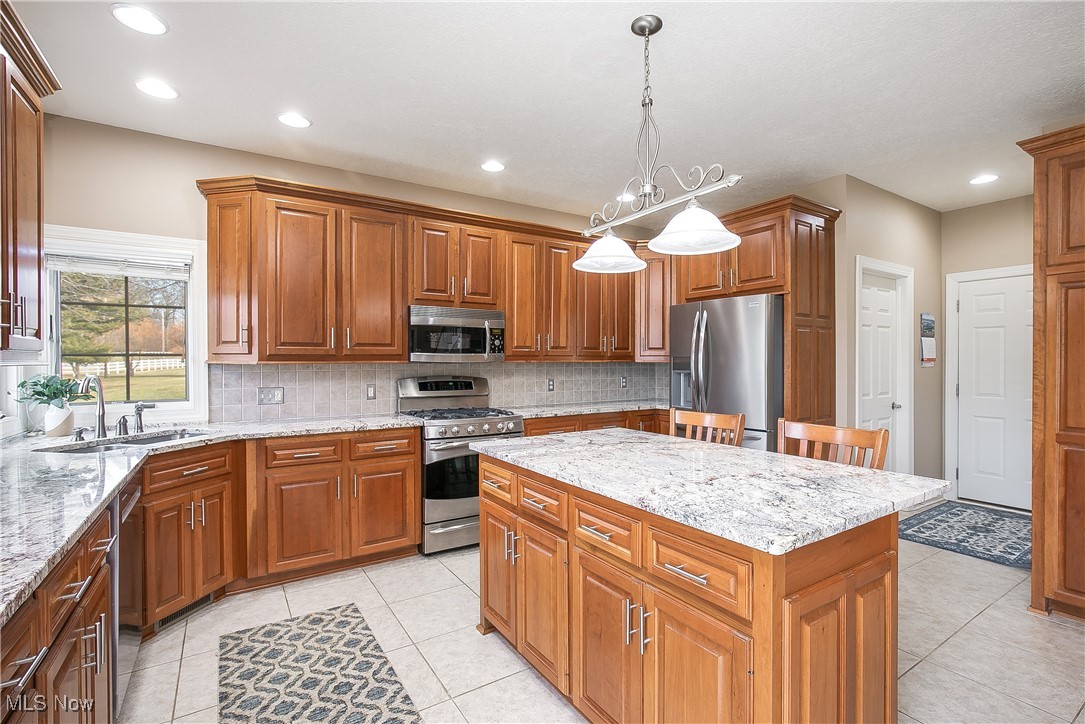 6344 Great Court Circle, Massillon, Ohio image 18