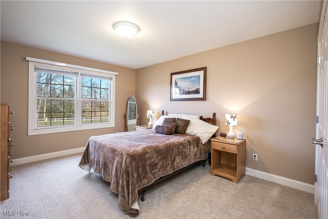 6344 Great Court Circle, Massillon, Ohio image 33