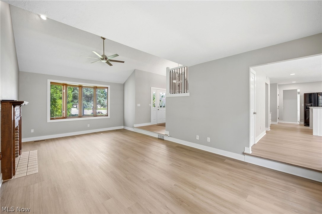 14367 Crown Point Parkway
