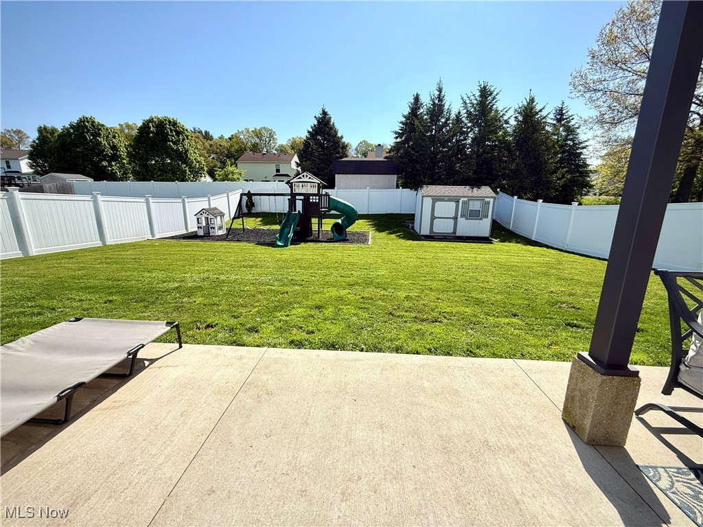 4130 Pembroke Drive, Kent, Ohio image 44