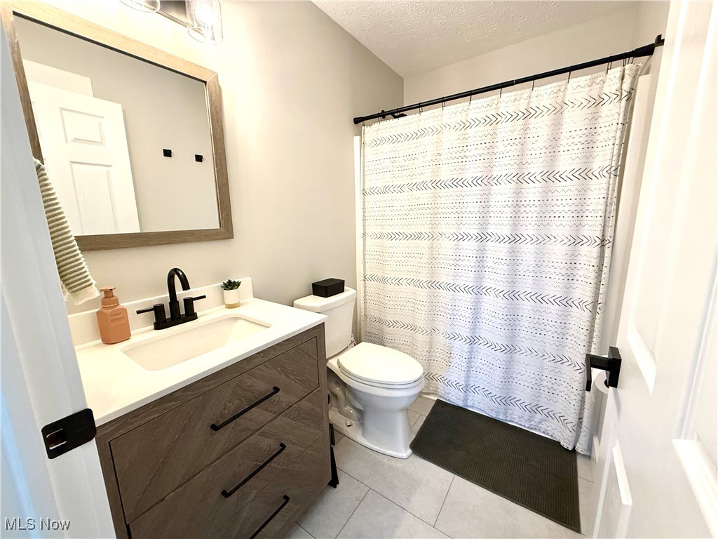 4130 Pembroke Drive, Kent, Ohio image 30