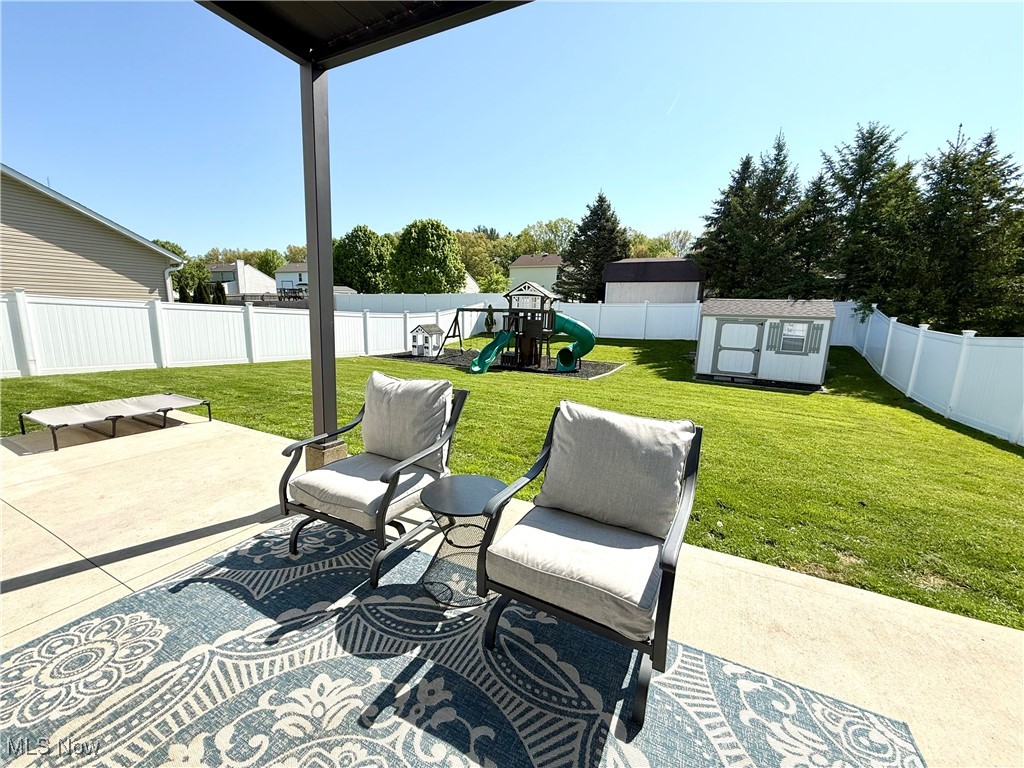 4130 Pembroke Drive, Kent, Ohio image 48