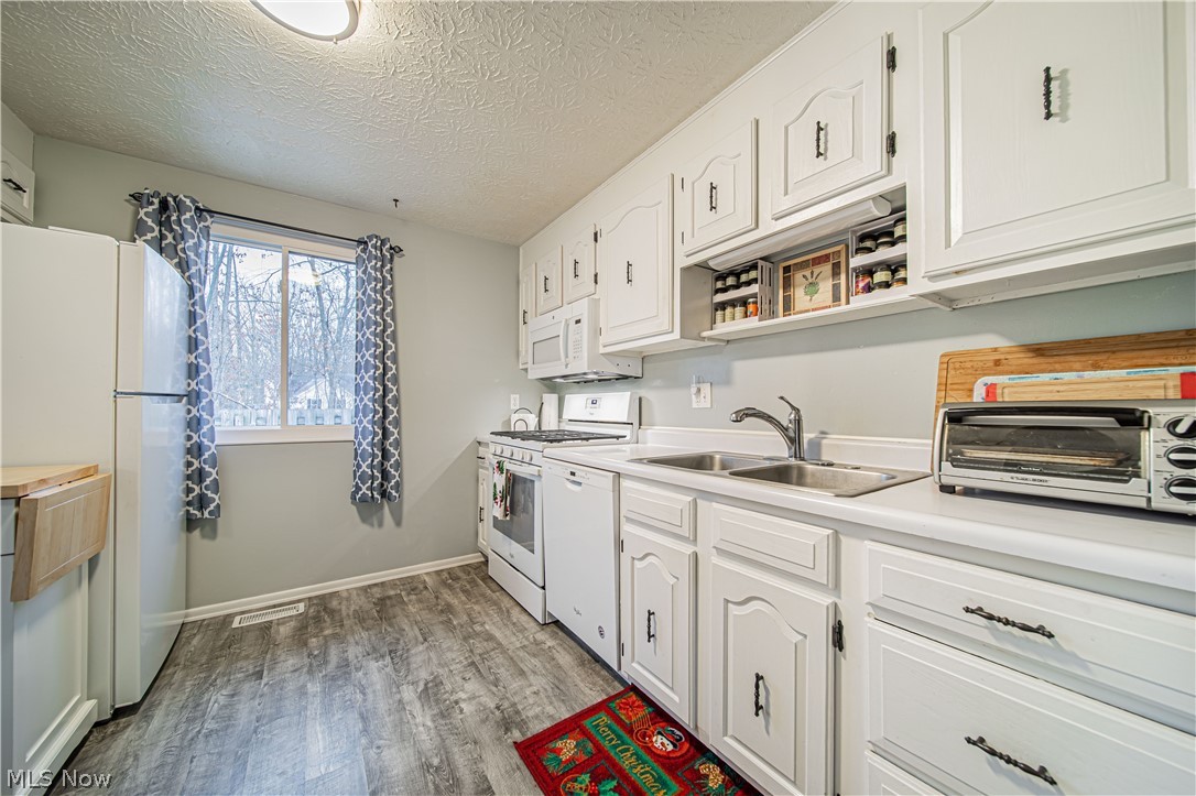 Captains Quarters Condo - Residential