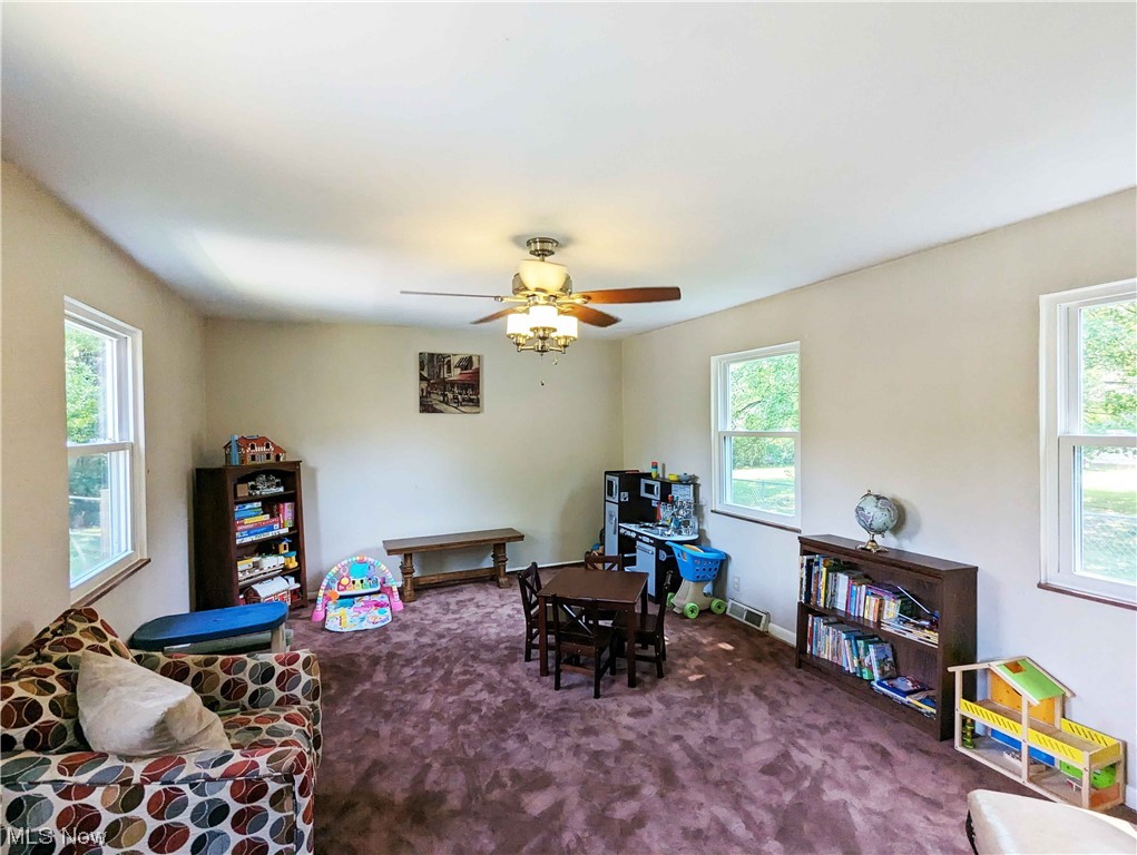 Mastic Road Gardens Est/L W Mille - Residential