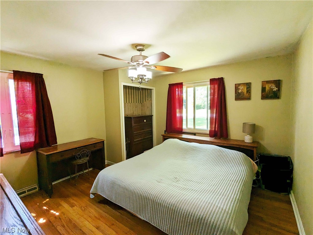 Mastic Road Gardens Est/L W Mille - Residential