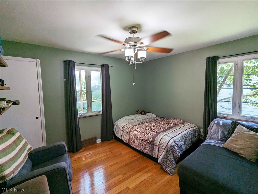 Mastic Road Gardens Est/L W Mille - Residential