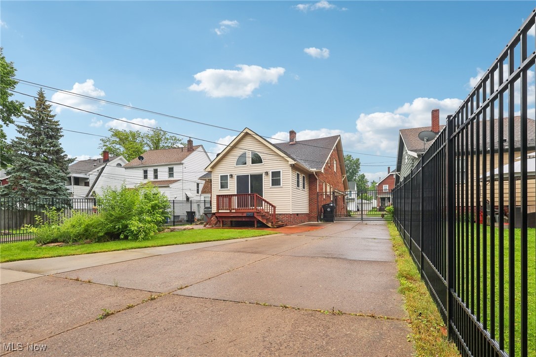 1900 Cypress Avenue, Cleveland, Ohio image 34