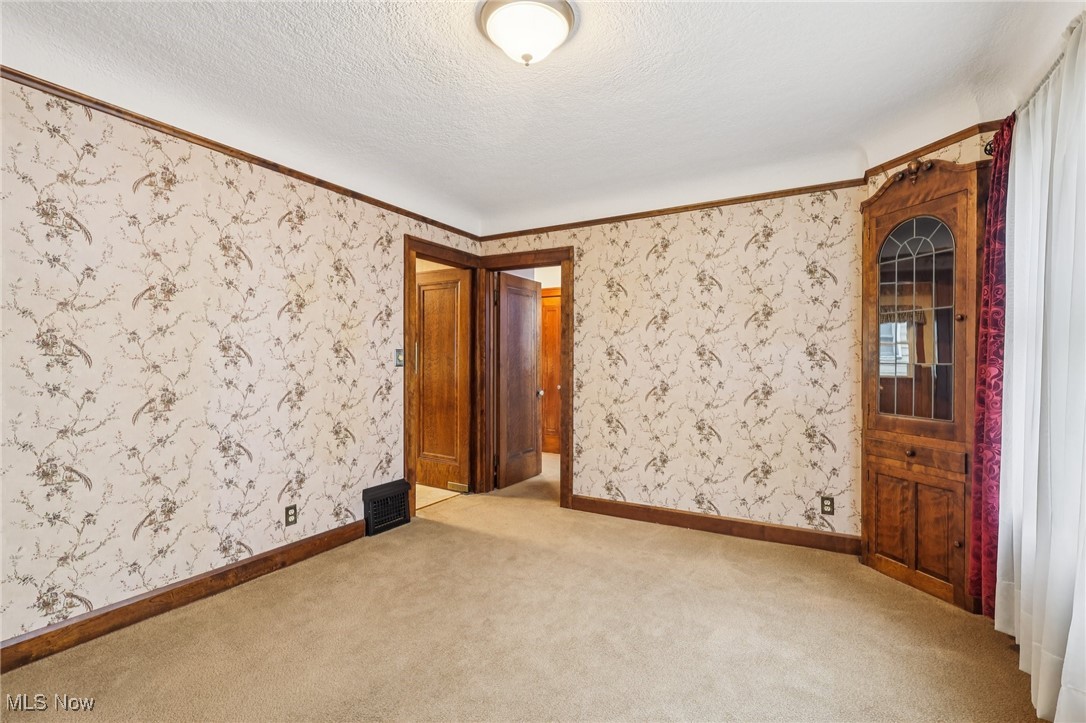 1900 Cypress Avenue, Cleveland, Ohio image 6