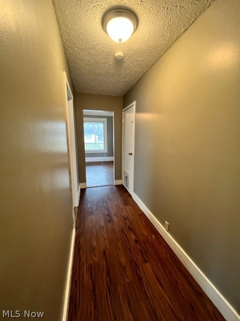 T M Robbins Add 03 - Residential Lease