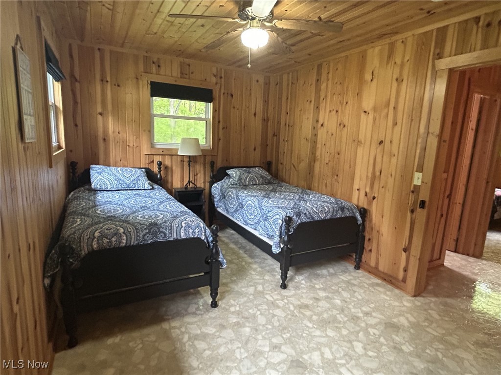 6920 South Boulevard, Andover, Ohio image 19
