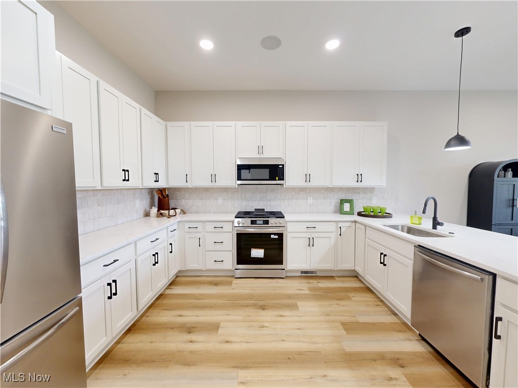 Cider Mill Townhomes - Residential