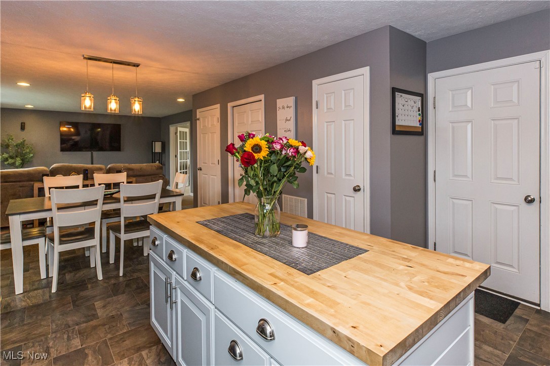 37539 Tail Feather Drive, North Ridgeville, Ohio image 15
