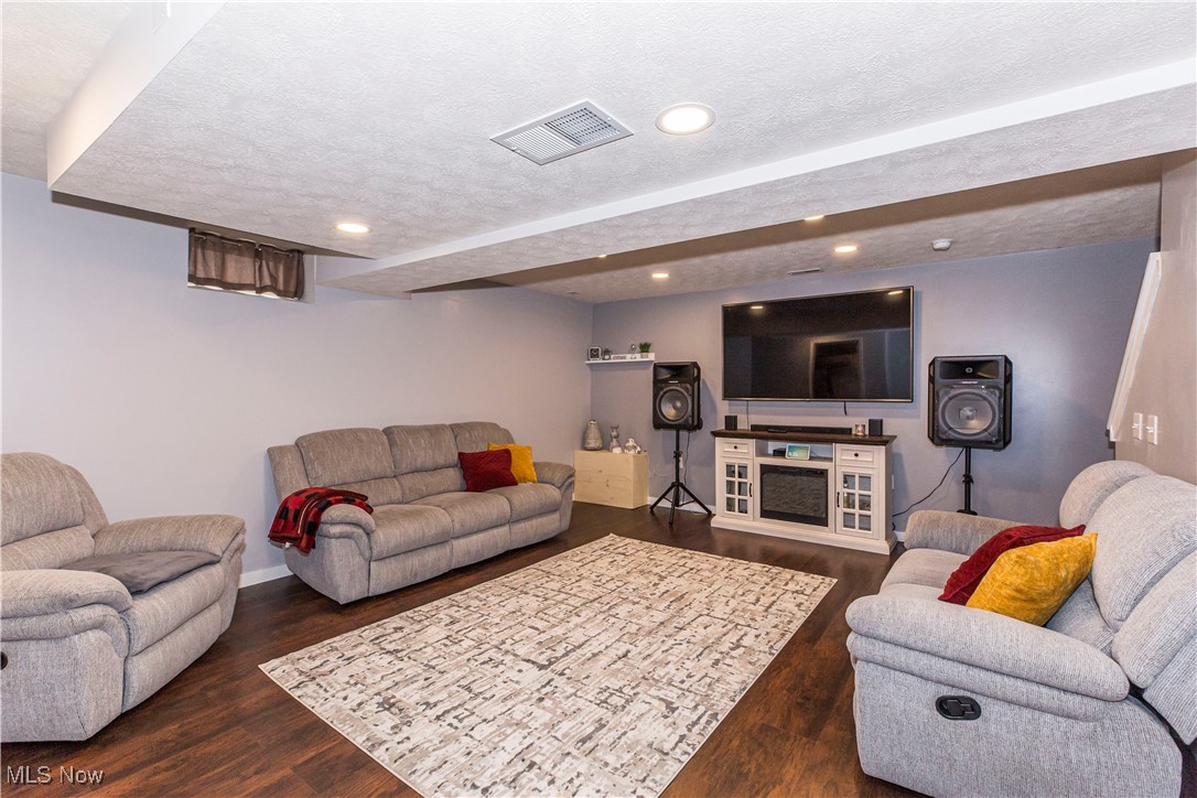 37539 Tail Feather Drive, North Ridgeville, Ohio image 34