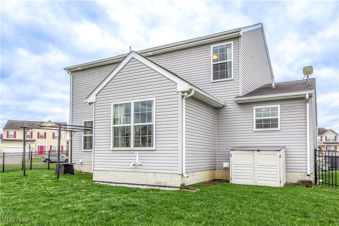 37539 Tail Feather Drive, North Ridgeville, Ohio image 4