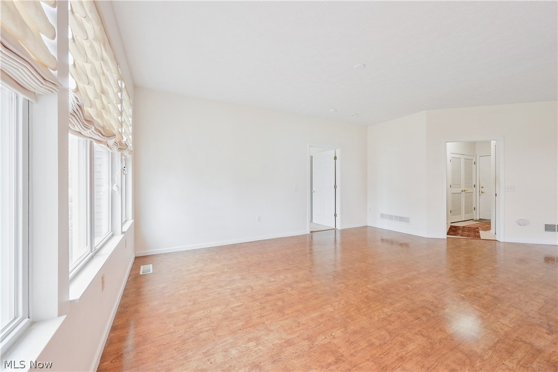 Avenbury Lakes Subdivision - Residential