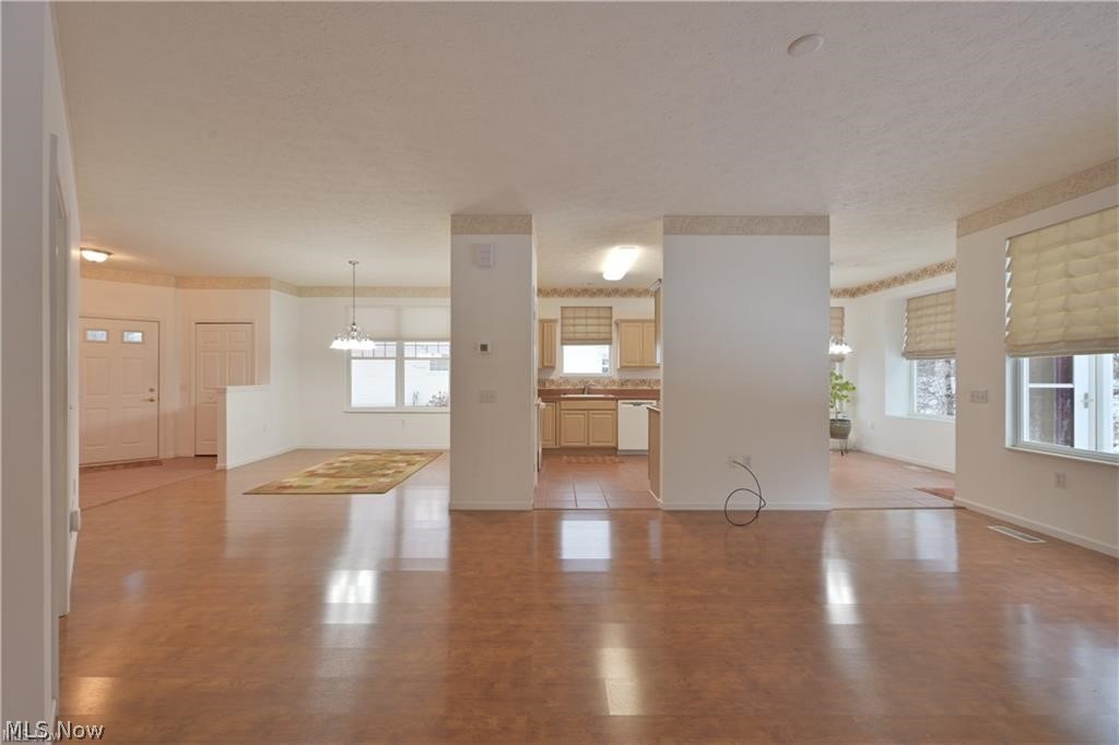 Avenbury Lakes Subdivision - Residential