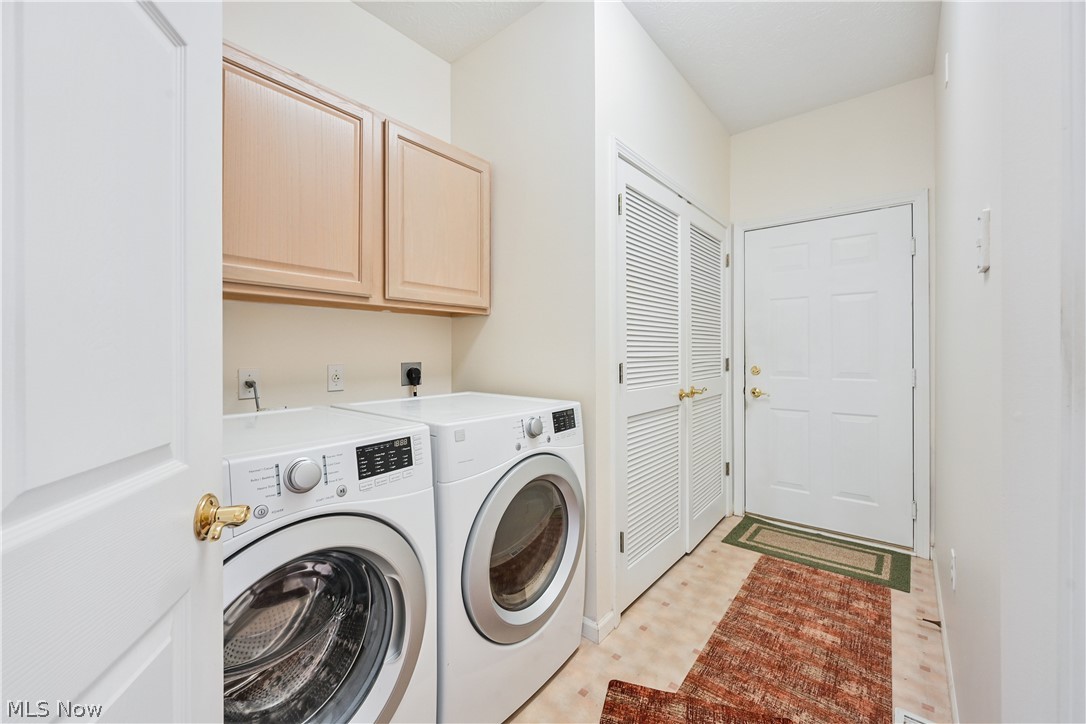 Avenbury Lakes Subdivision - Residential